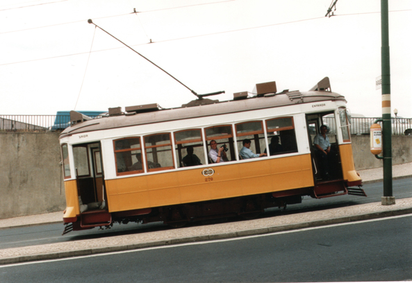 Featured image for “KW16/2025 – Lissabon: Bis die Bremsen qualmen…”